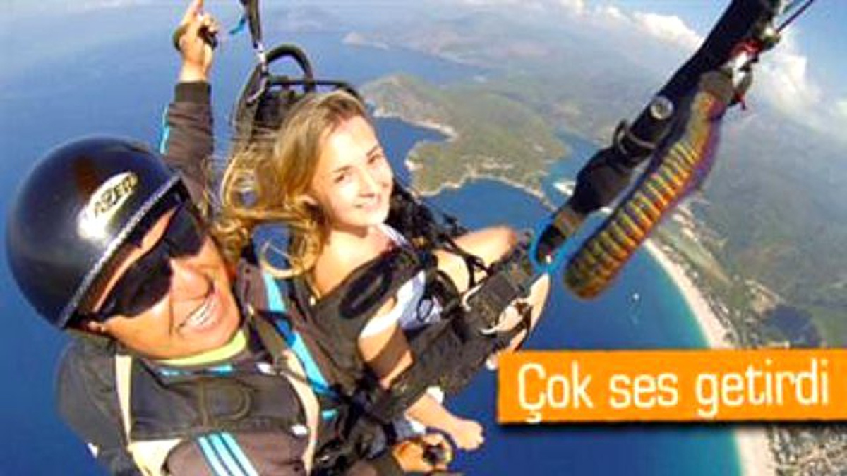 İngiliz Kızın Türkiye Selfie\'si Paylaşım Rekoru Kırdı