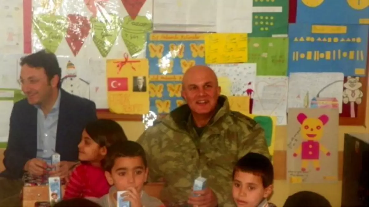 Muş\'ta Garnizon Komutanı Silahlı Saldırı Sonucu Şehit Oldu