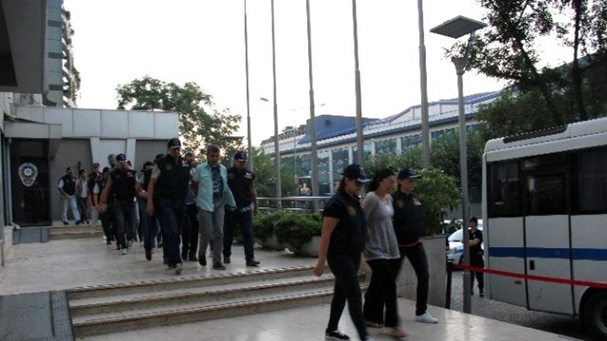 PKK\'nın Gençlik Yapılanmasına Yönelik Operasyonun İlk Ayağında 8 Kişi Tutuklandı