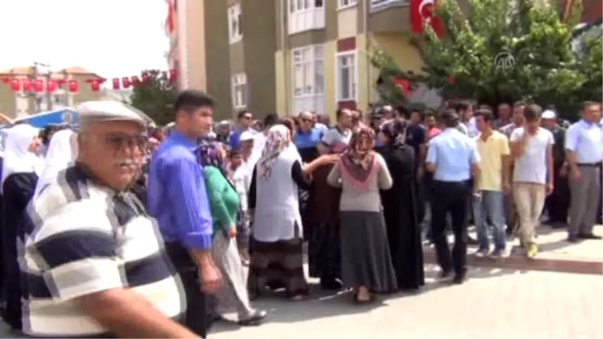 Şehit Polis Muhammet Fatih Sivri, Son Yolculuğuna Uğurlanıyor