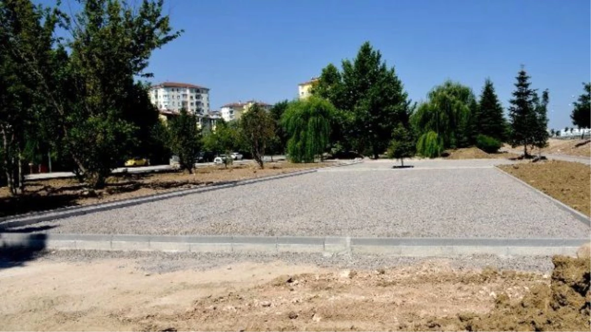 Tepebaşı Park ve Bahçeler Müdürlüğü Ekiplerinin Çalışmaları