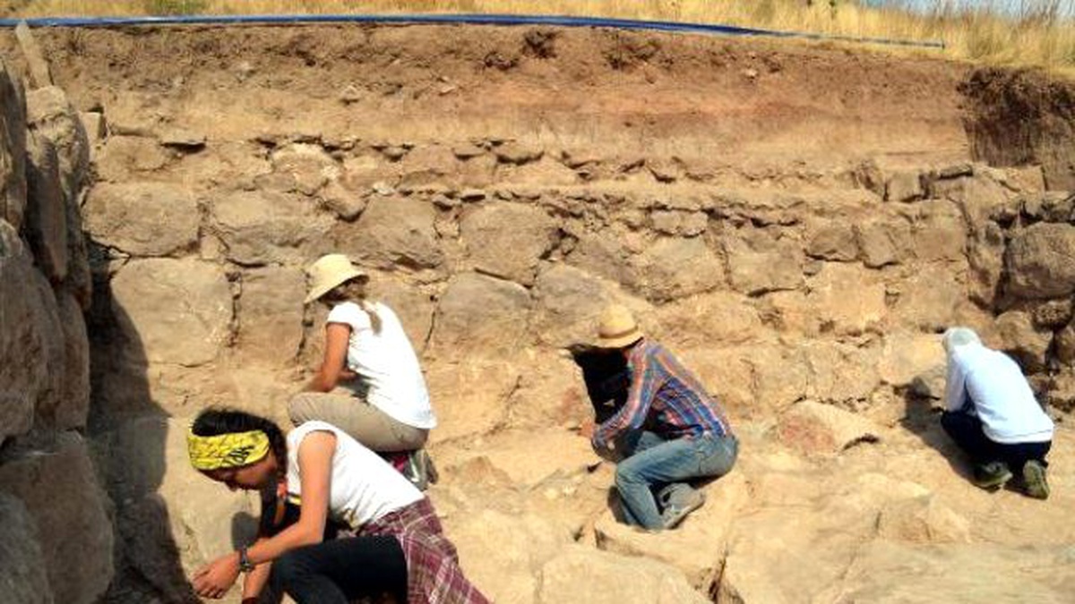 Urartu Kalesinin Surları 2700 Yıl Sonra Ortaya Çıkarıldı