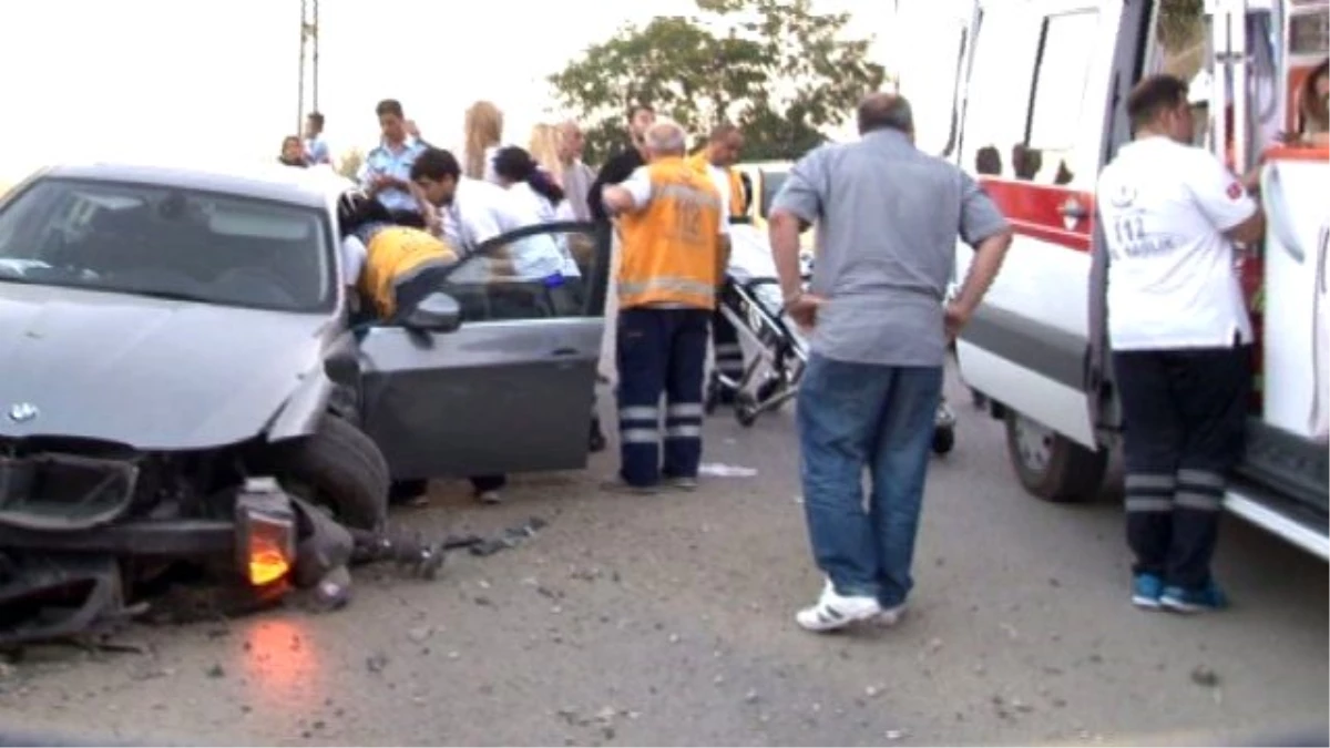 Başkent\'te Trafik Kazası: 2 Yaralı
