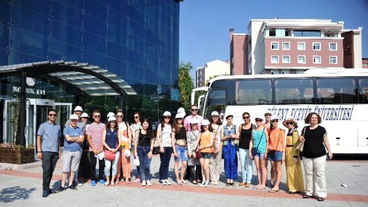 Bülent Ecevit Üniversitesi Yabancı Öğrencileri Ağırlayacak