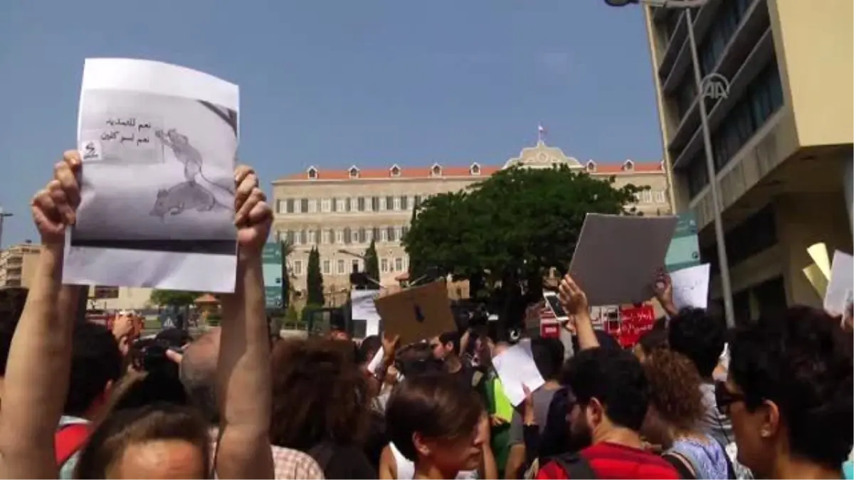 Çöp Krizi Protesto Edildi