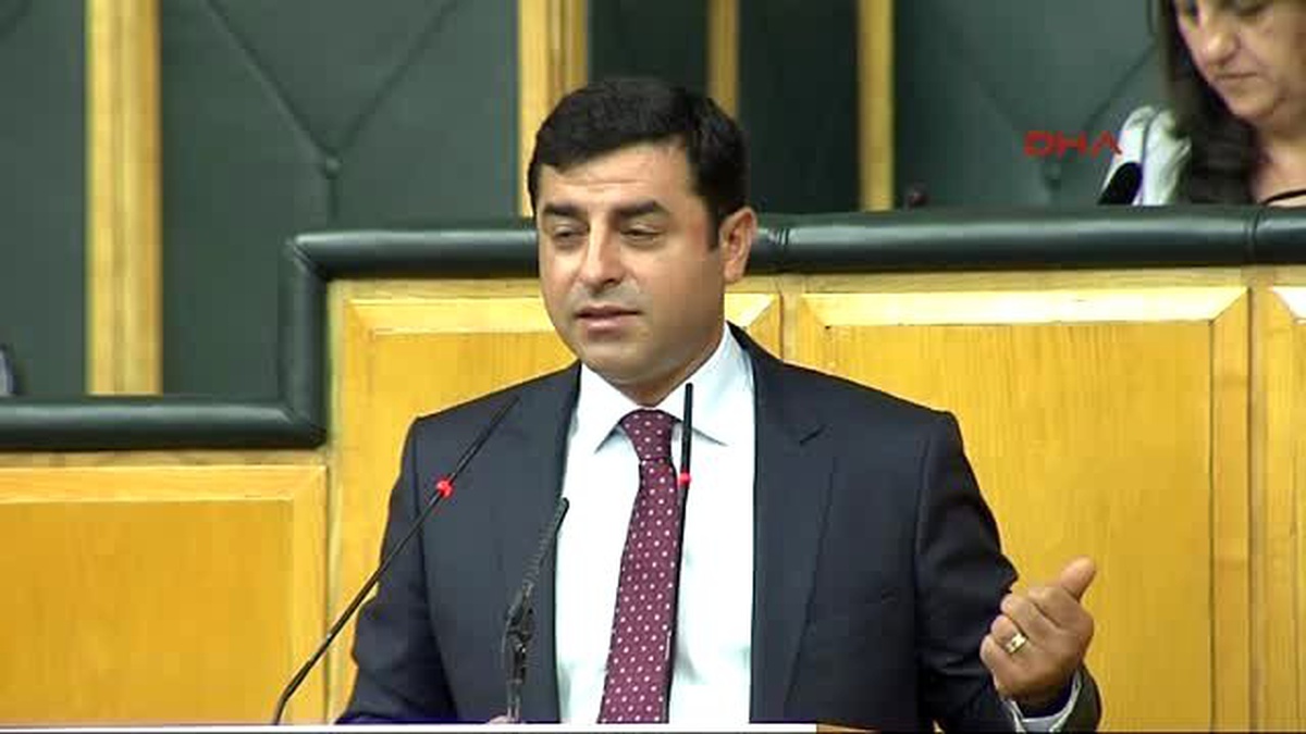 Demirtaş Partileri Halk Açar, Halk Kapatır 2