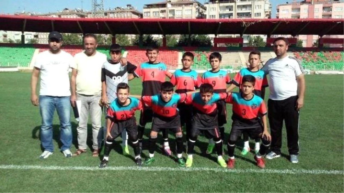 Diyarbakır Futbol Kulubu Miniklerde Göz Kamaştırdı