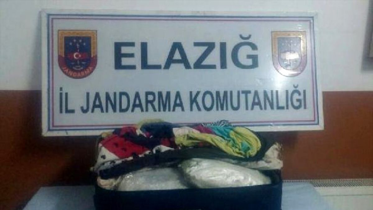 Elazığ\'da 33 Kilo Esrar Ele Geçirildi