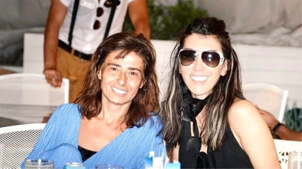 Yıldız Tilbe Tatil İçin Hande Yener\'in Mekanını Tercih Etti