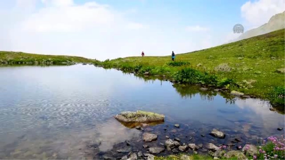 Karadeniz\'in "Balıklı Göl"ü Keşfedilmeyi Bekliyor