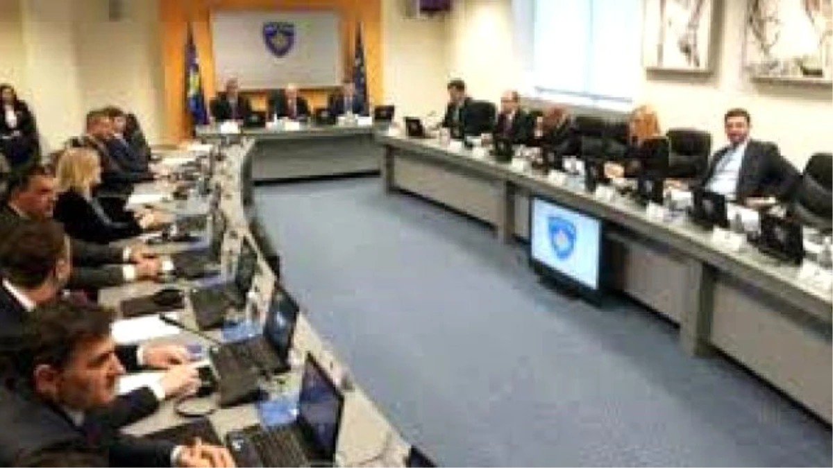 Kosova\'da 28 Bakan Yardımcısı Belirlendi