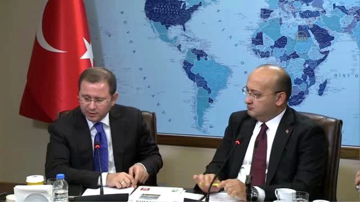 Akdoğan: "Örgüt Silahları Bıraksın, Ondan Sonra Konuşulacak Bir Şey Var Varsa Konuşulur"