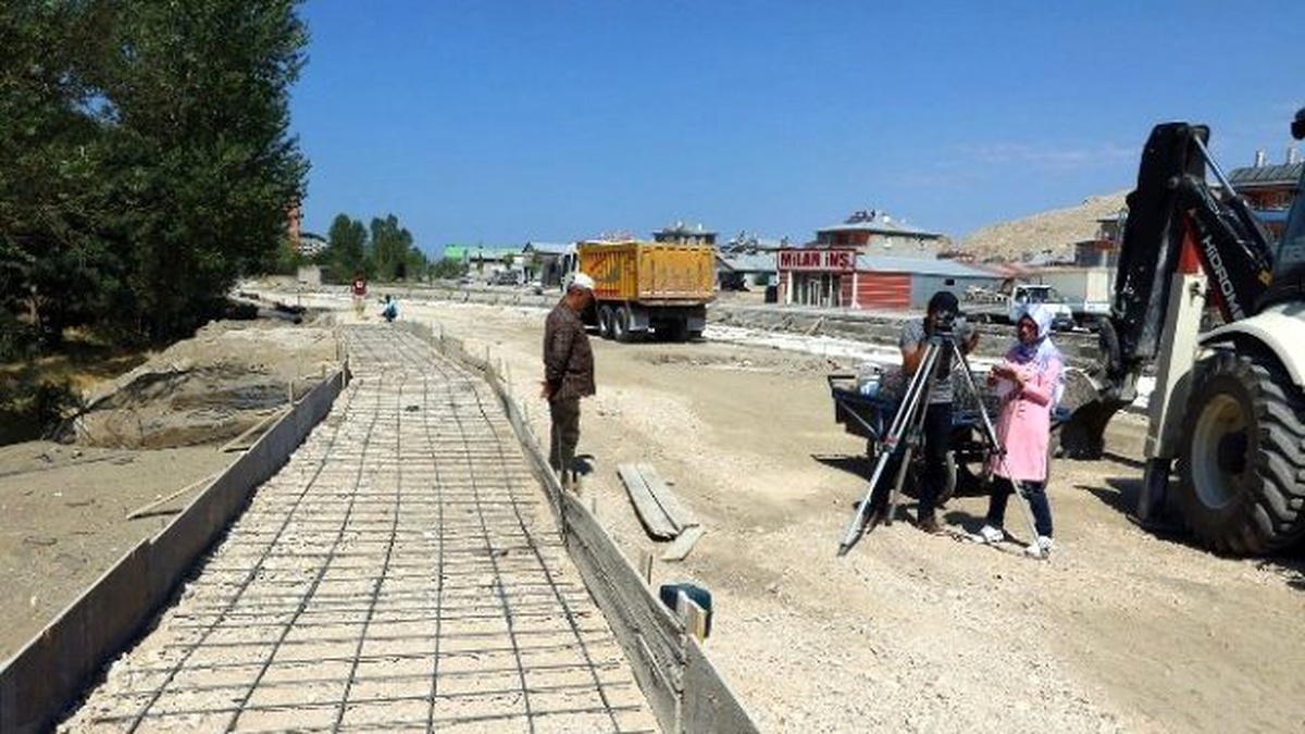 Akköprü Parkı\'nda Peyzaj Çalışması