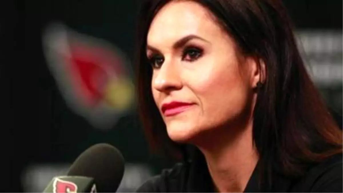 Arizona Cardinals Hire Jen Welter As Nfl\'s First Ever Female Coach