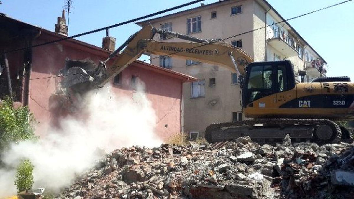 Başkent\'te 480 Binanın Yıkım İşlemi Başladı