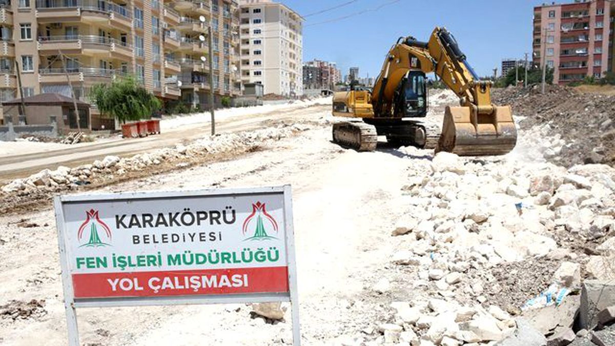 Karaköprü\'de Çalışmalar Sürüyor