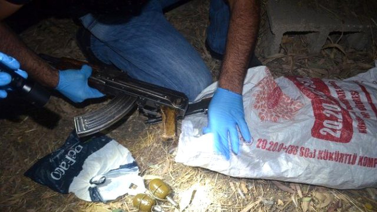 Mardin\'de Uzun Namlulu Silah ve El Bombası Bulundu