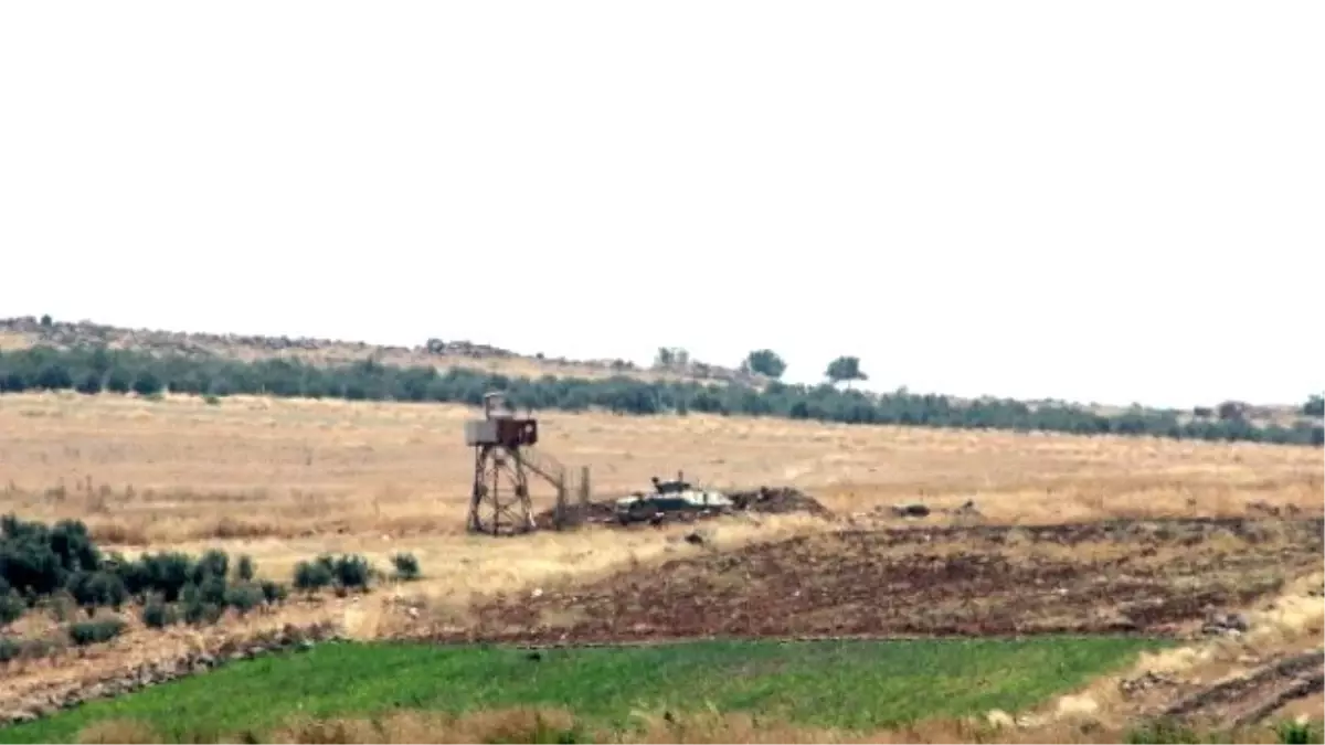 Özel Güvenlik Bölgesi İlan Edilen Suriye Sınırında Bekleyiş Sürüyor