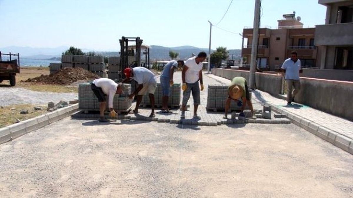 Pelitköy Sahilinde Yol Yapımı