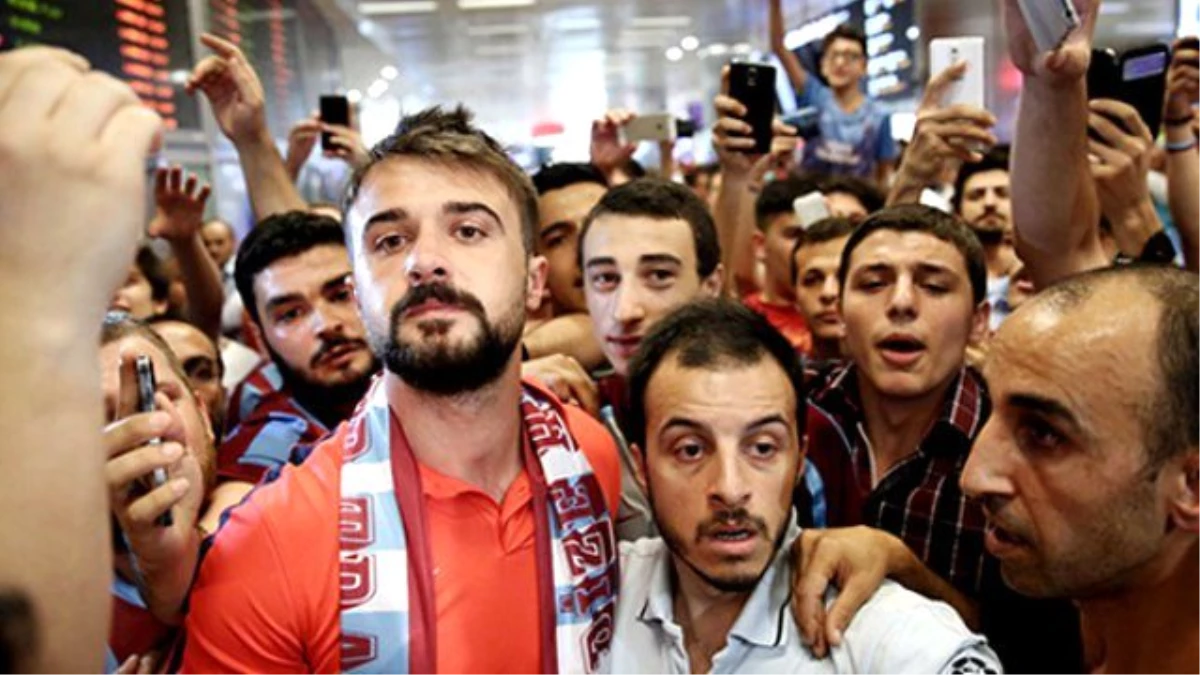 Taraftar, Onur'a Sahip Çıktı: Onur'u Satanı Biz de Satarız
