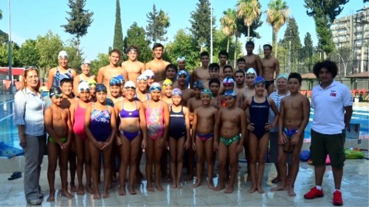 Yüzmede Adana Tohm\'un Başarısı