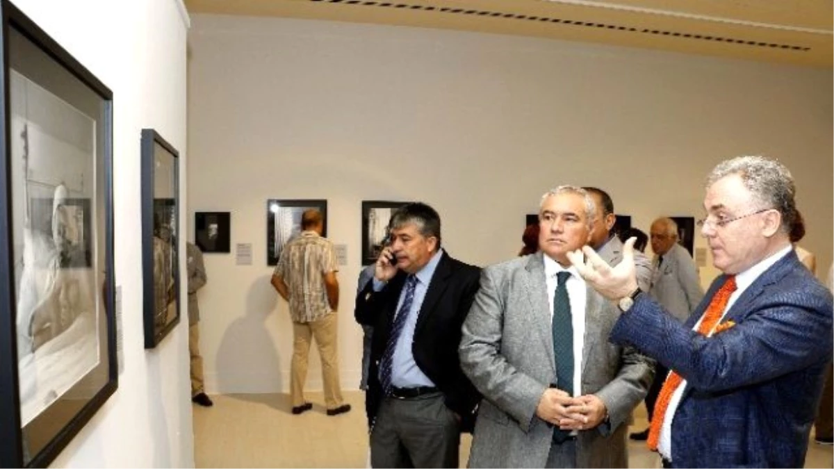 Antalya Kültür Sanat Açılışı Sergilerle Yapıldı