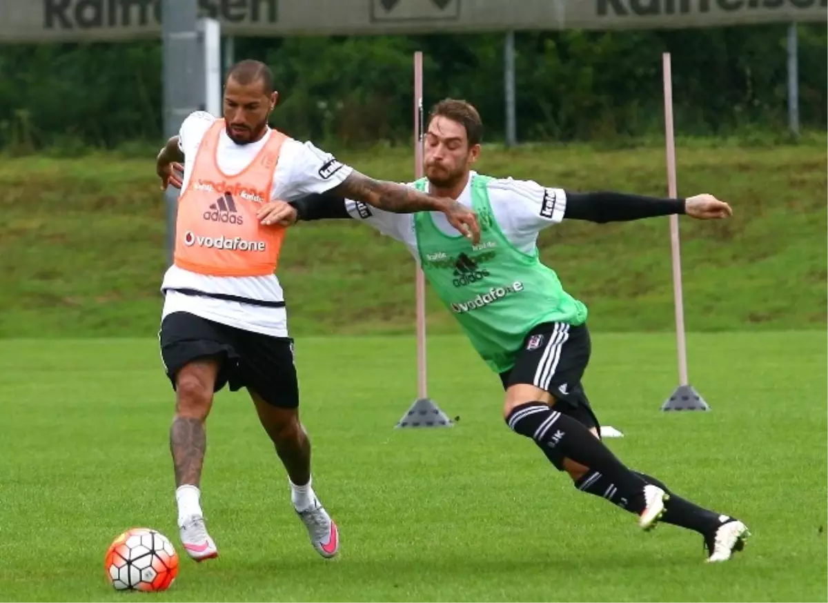 Beşiktaş, Yeni Sezon Hazırlıklarını Sürdürüyor