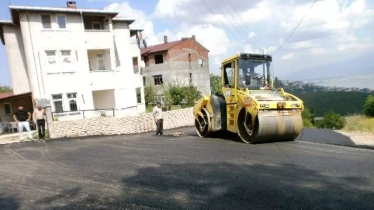 İzmit Yolları Asfatlanıyor