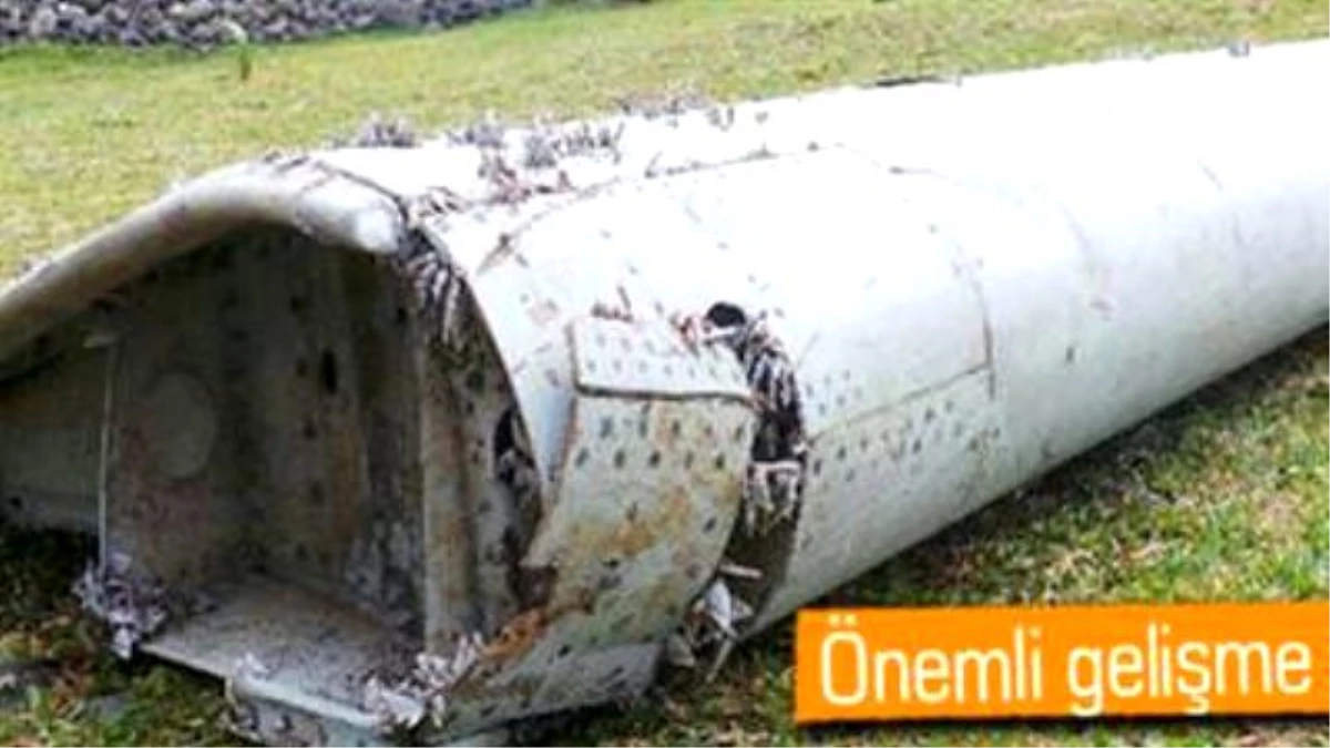 Kayıp Uçak Mh370\'in Kanadı Ortaya Çıktı!