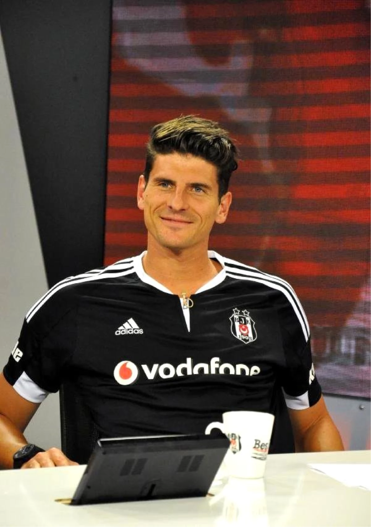 Mario Gomez: "Beşiktaş\'ta Başarılı Olacağıma İnanıyorum"