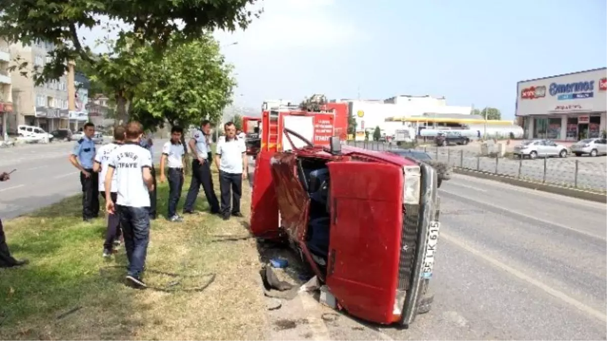 Otomobil Takla Attı: 1 Yaralı