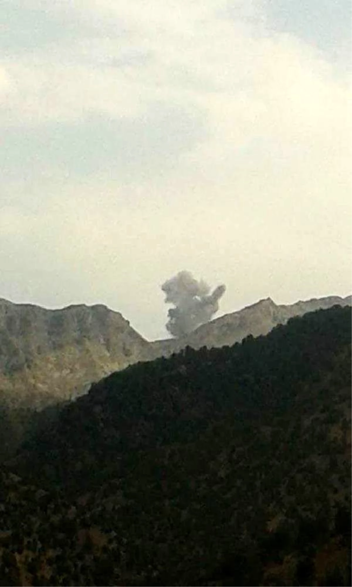 30 F-16 ile Operasyon! Türk Jetleri PKK Kamplarına Bomba Yağdırdı