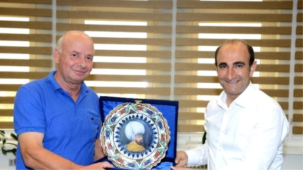 Yıldırım\'da Türk - Yunan Dostluğu Spora Yansıdı