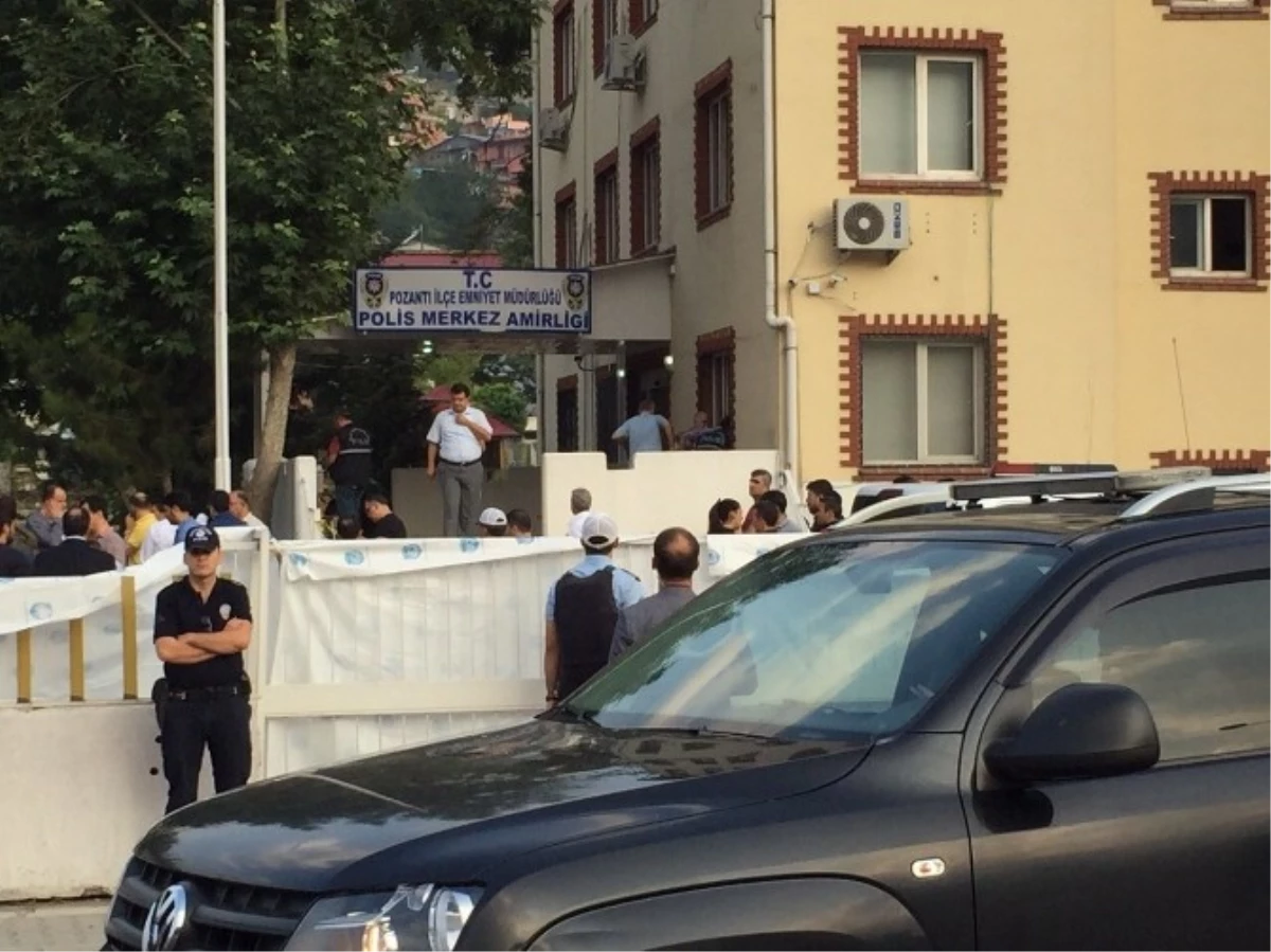 Adana\'da Emniyet Müdürlüğüne Saldırı: 2 Şehit