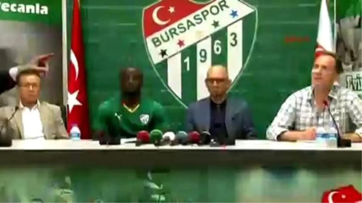 Dany\'den Bursaspor\'a 3 Yıllık İmza!