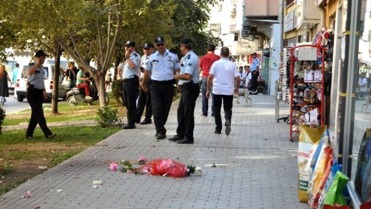 Eskişehir\'de Bir Kargo Firması Şubesinde Şüpheli Paket Paniği