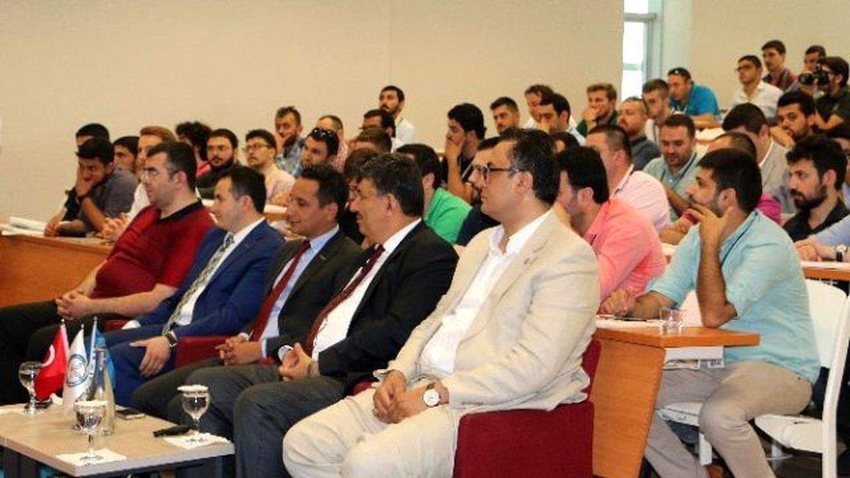 Genç İş Adamları, İş Dünyasının Üniversitesinde