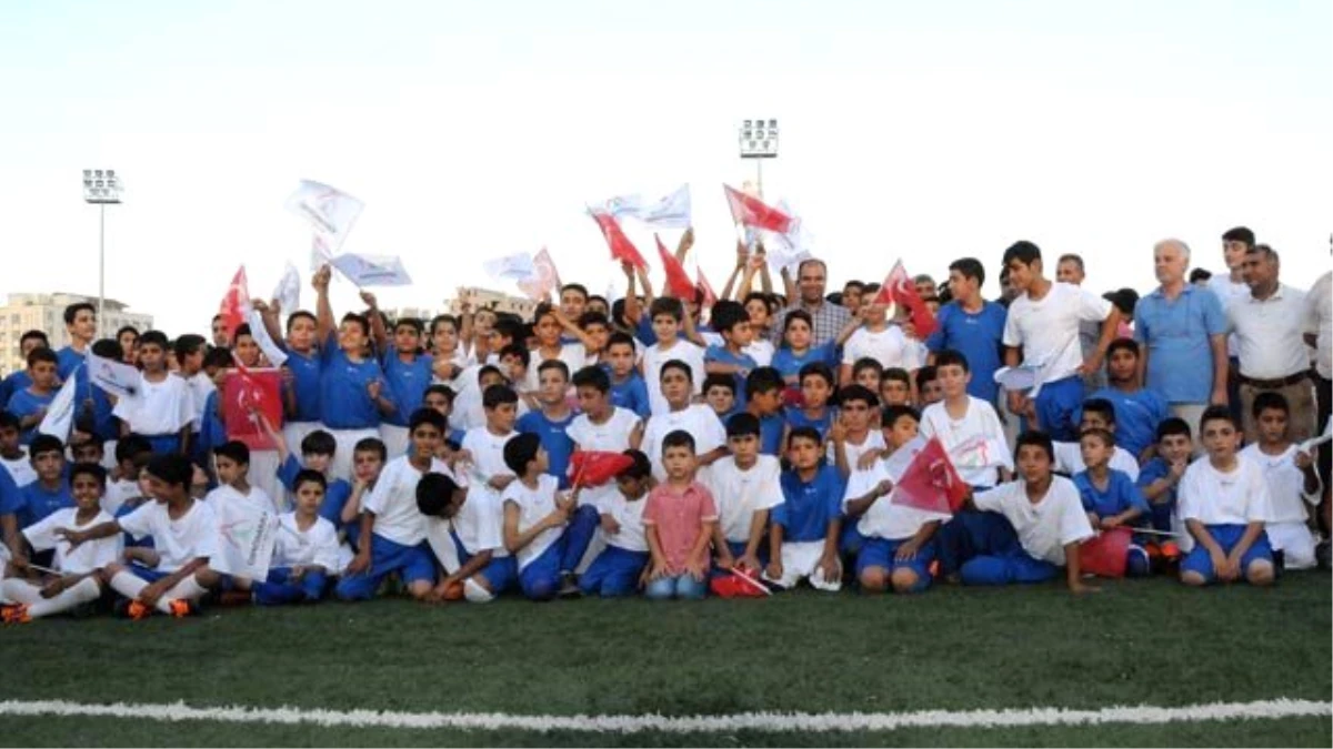 Karaköprü\'de Yaz Futbol Okulu Başladı