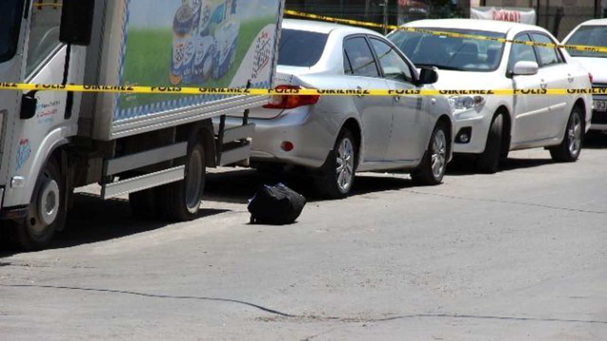 Kayseri\'de Şüpheli Çanta Paniği