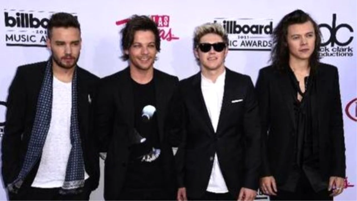 One Direction Releases New Single \'Drag Me Down\'