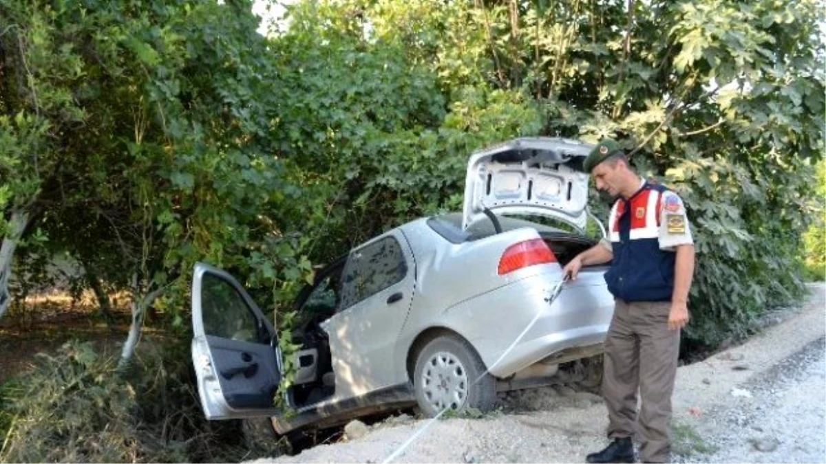 Ortaca\'da Trafik Kazası; 2 Ağır Yaralı