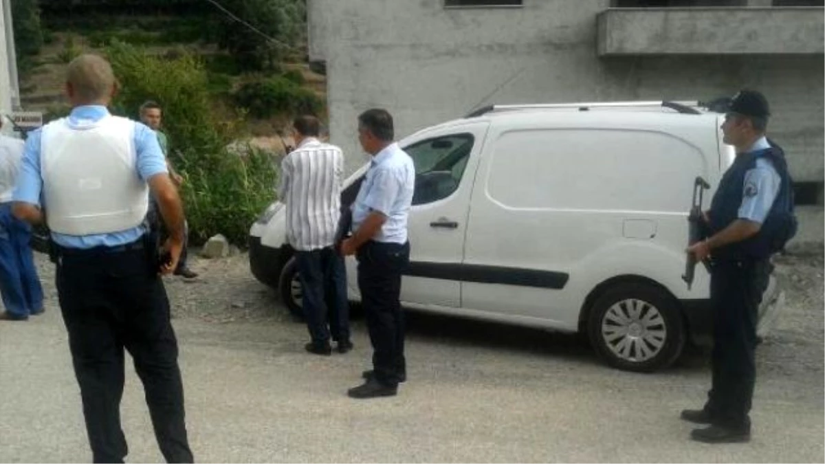 Osmaniye\'de Polise Silahlı Saldırdı: 1\'i Polis 2 Yaralı- Yeniden