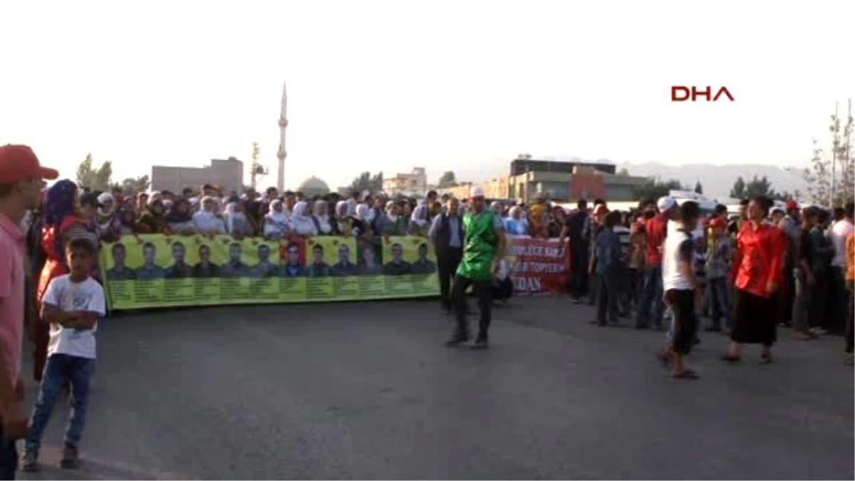 Silopi\'de Türkiye\'ye Alınmayan Cenazeler Nedeniyle Olaylar Çıktı