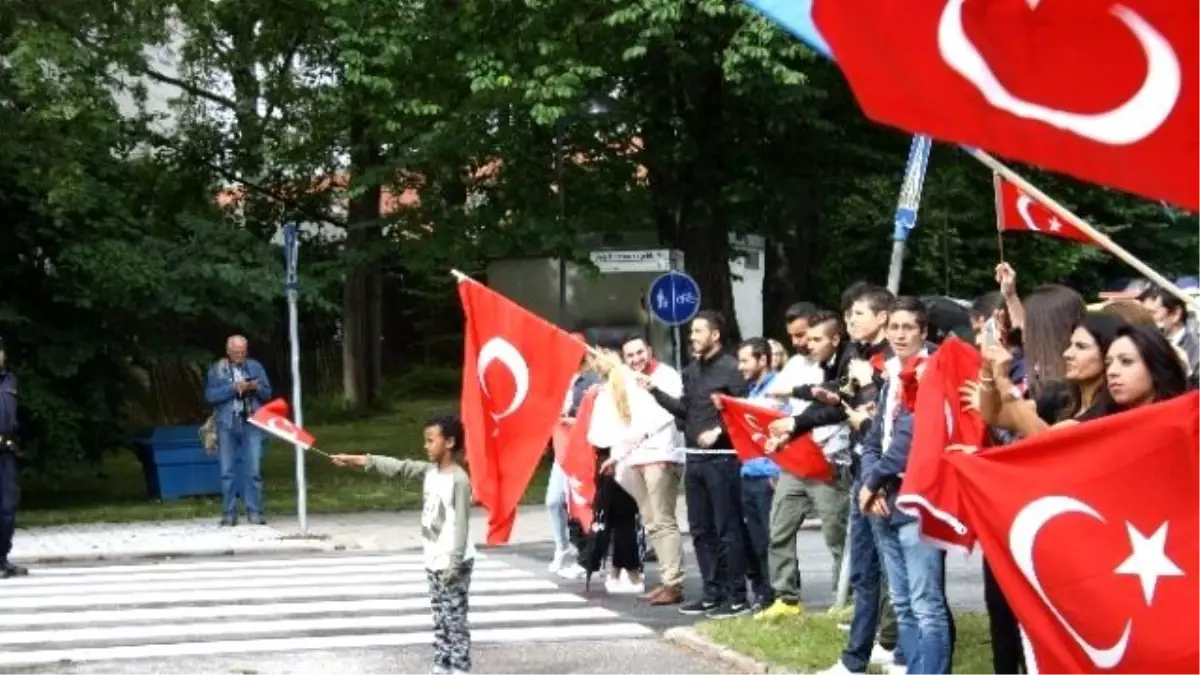 Somalili Küçük Tayyip\'ten PKK Protestosu