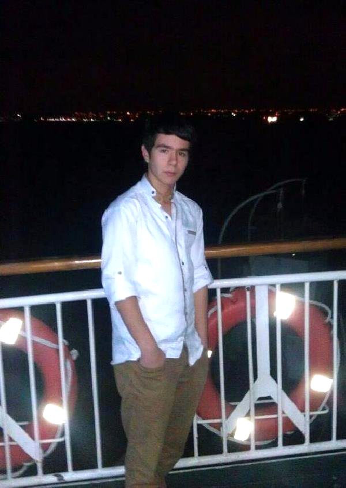 Alkol ve Enerji İçeceği İçen Liseli Öldü