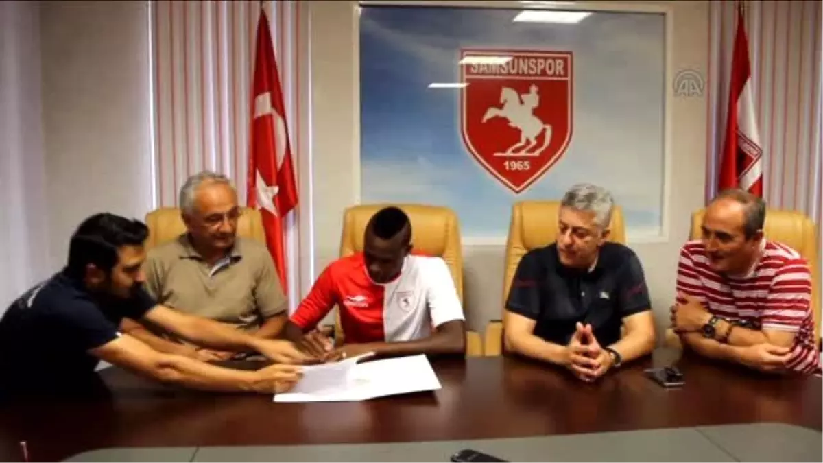 Samsunspor, Malili Forvet Kone\'yi 1 Yıllığına Kiraladı