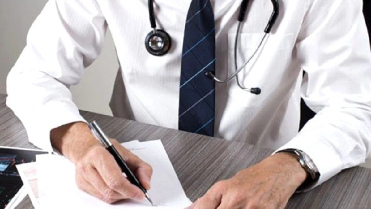 Hastalarının Çıplak Fotoğraflarını Çeken Doktor Suçunu İtiraf Etti