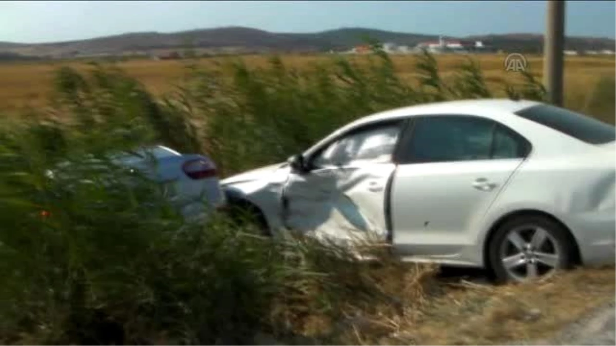 Ayvalıkta Trafik Kazası; 6 Yaralı