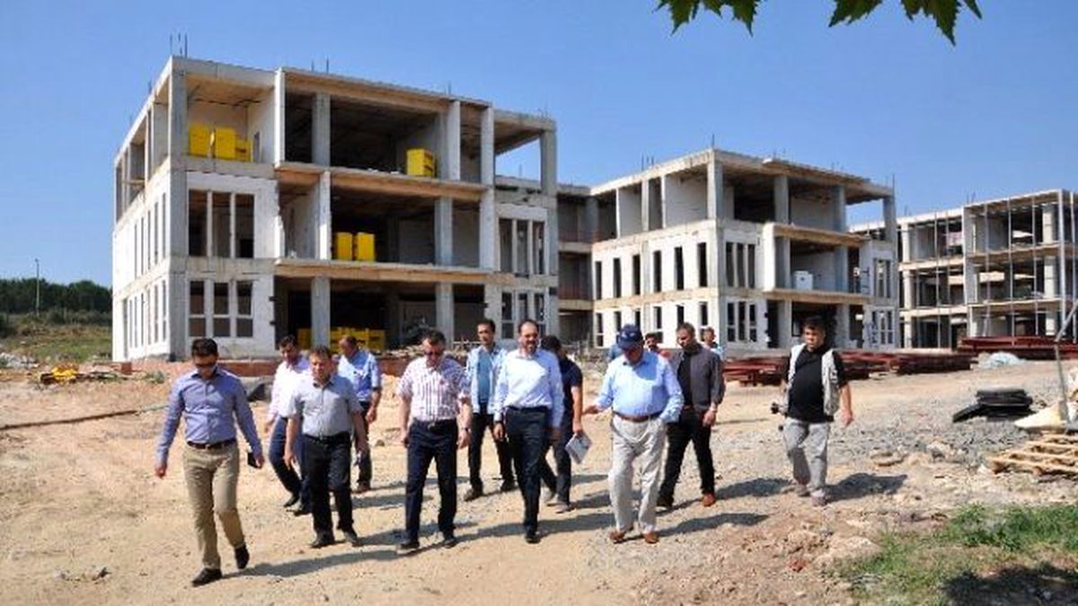 Başiskele Belediye Hizmet Binası Şekilleniyor
