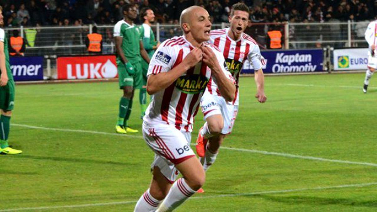 Bursaspor, Aatıf'ın Peşine Düştü